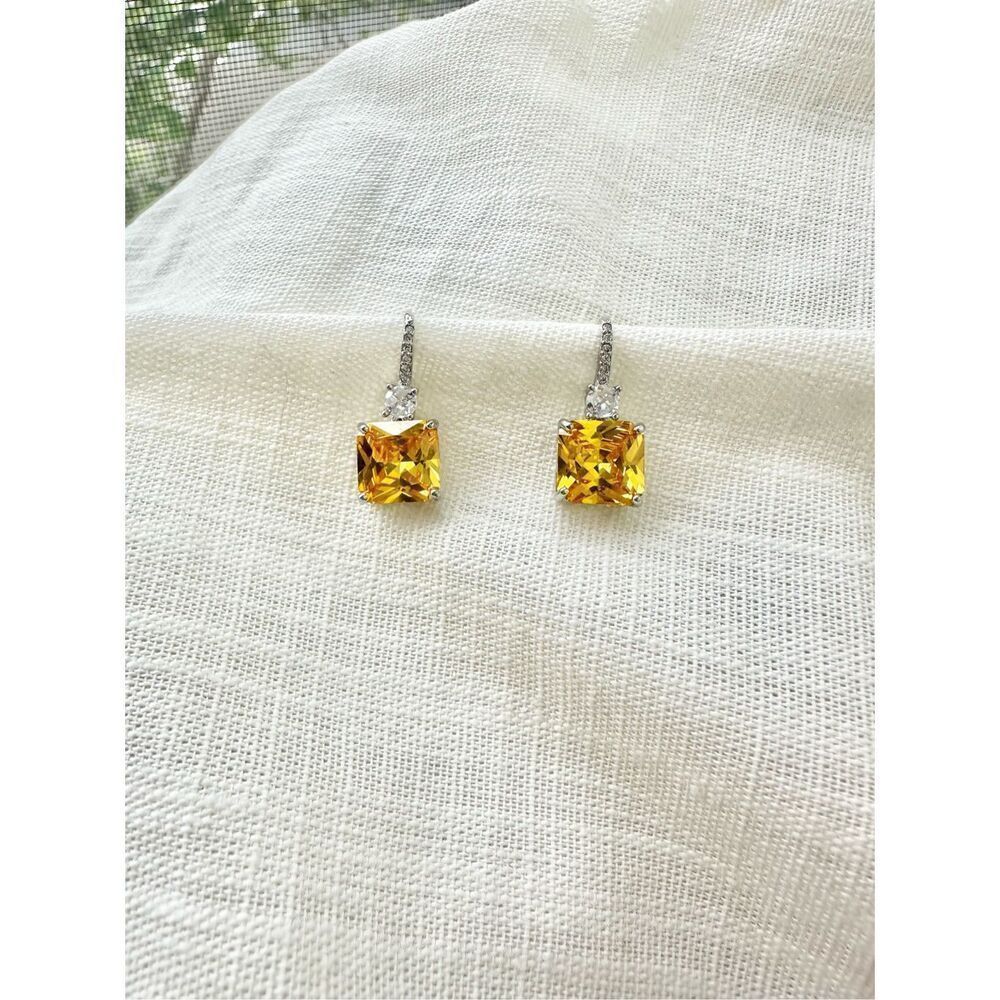 Brilliant canary cubic zirconia princess cut dangle earrings  - Picture 3 of 3